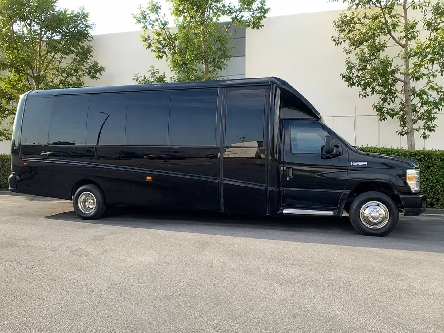 minibus rentals for youth group events and vacation bible school in brownsville